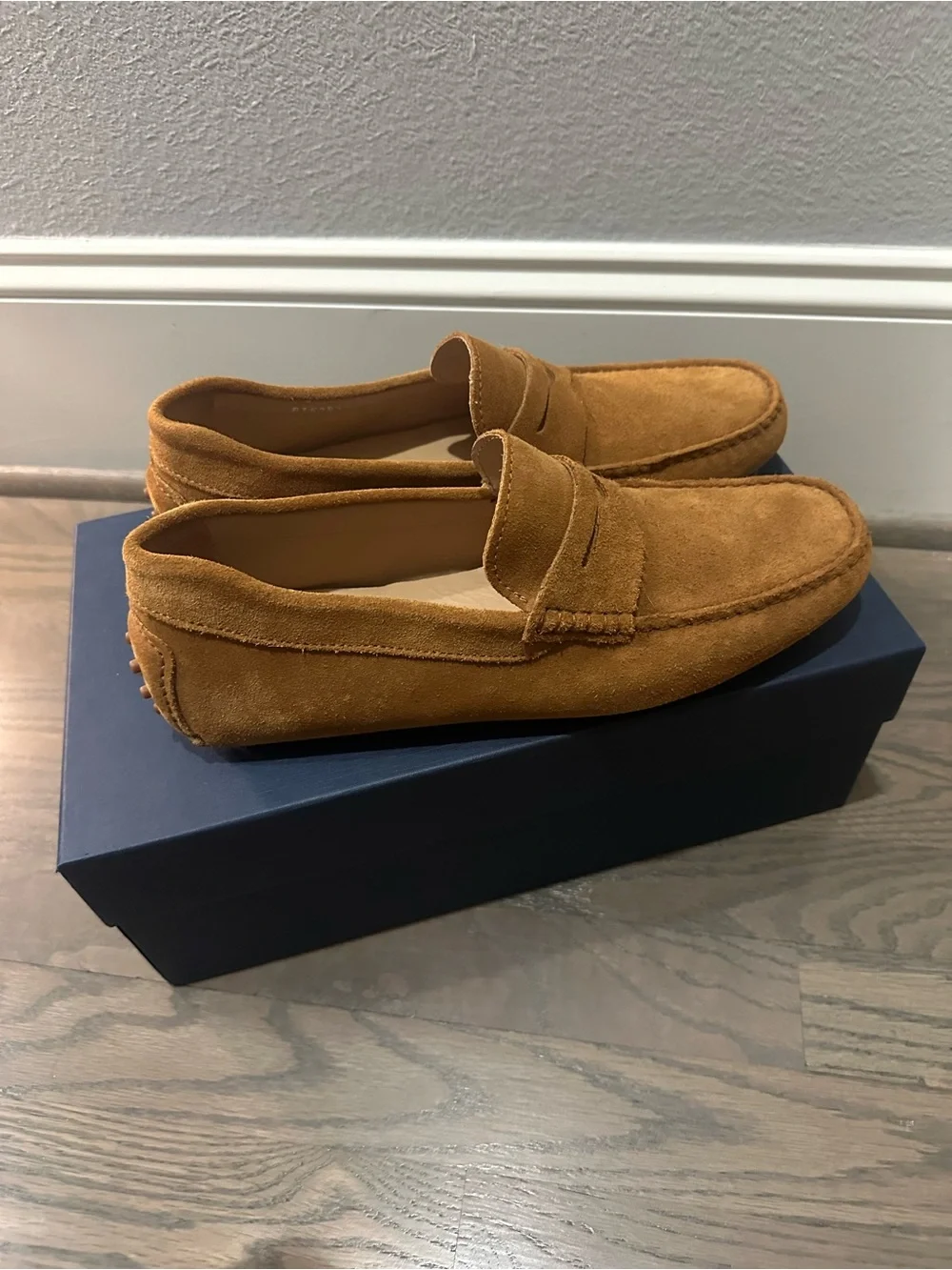 Jack Erwin Parker Loafers in Tan Suede for Men
